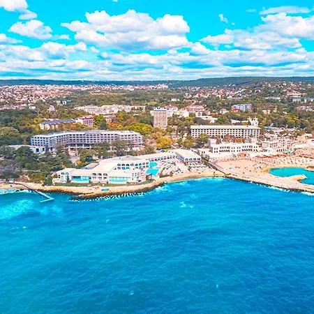 In Sveta Elena Complex With Mineral Pool Св. Св. Константин и Елена