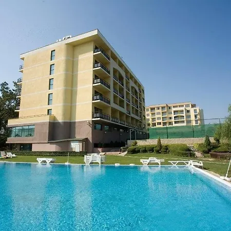 In Sveta Elena Complex With Mineral Pool Апартамент Св. Св. Константин и Елена