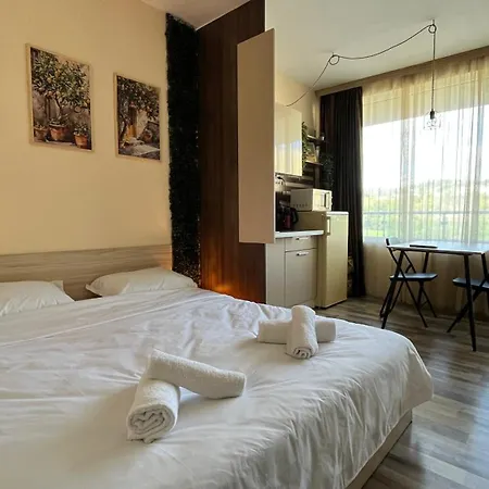 In Sveta Elena Complex With Mineral Pool * Св. Св. Константин и Елена