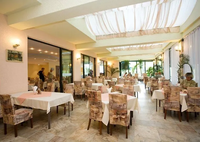 شقة In Sveta Elena Complex With Mineral Pool *