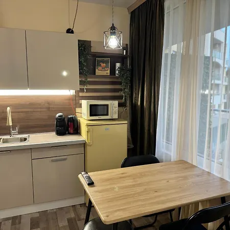 In Sveta Elena Complex With Mineral Pool شقة *