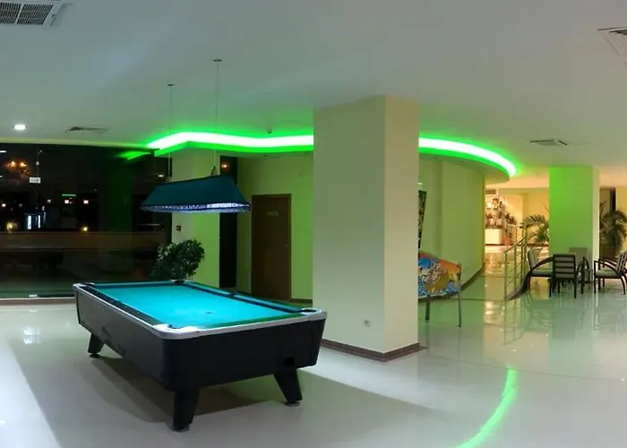 In Sveta Elena Complex With Mineral Pool Lejlighed *