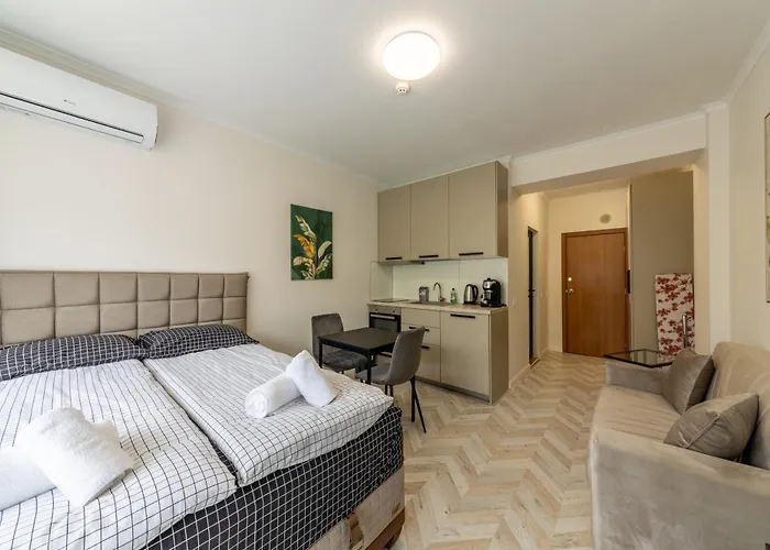 In Sveta Elena Complex With Mineral Pool Sankt Konstantin & Helena