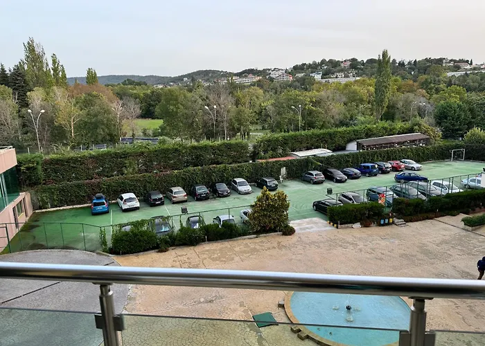 Lejlighed In Sveta Elena Complex With Mineral Pool Sankt Konstantin & Helena